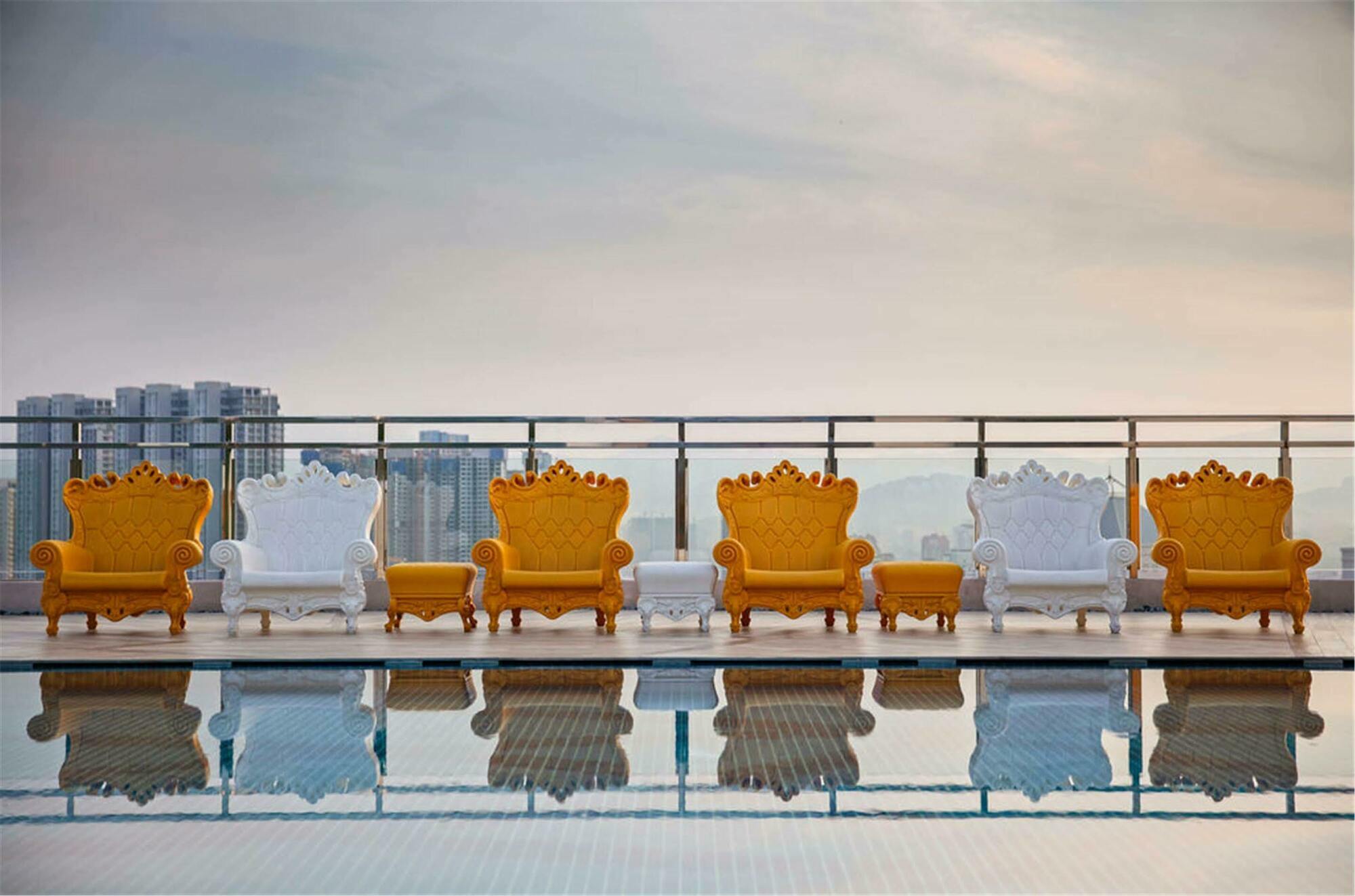 Hotel Dorsett Hartamas Kuala Lumpur Esterno foto The Sky Bar