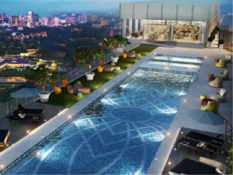 Hotel Dorsett Hartamas Kuala Lumpur Esterno foto Sky Pool